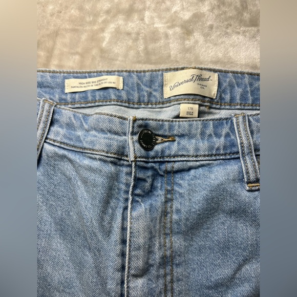 Universal Thread Jeans - Picture 4 of 7